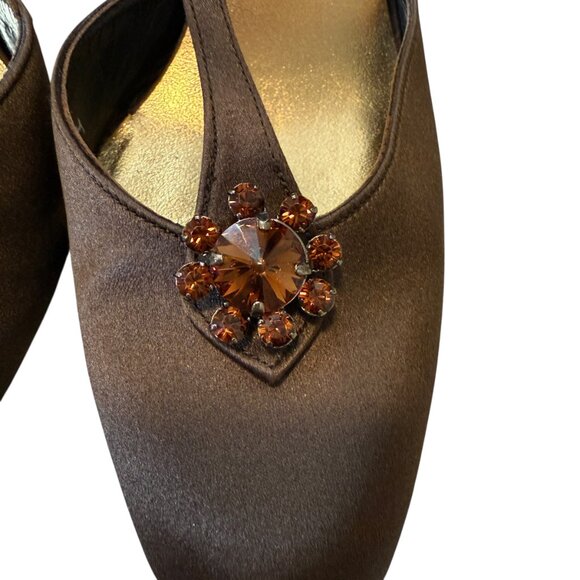 Stuart Weitzman Brown Satin Swarovski Crystal Embellished T-Strap Heels size 9.5 - Picture 4 of 10